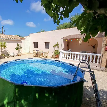 Aguilas, Casa Bohemia *